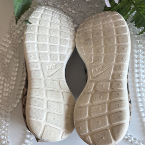 Nike Roshe One jacquard, light brown black - Picture 10 of 10